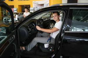 Тест-драйв стал способом угона дорогих автомобилей